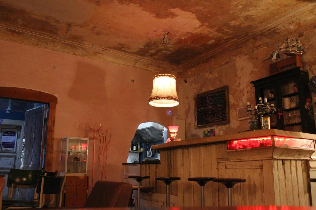 Schicksaal* Hostel ลูเบค ภายนอก รูปภาพ