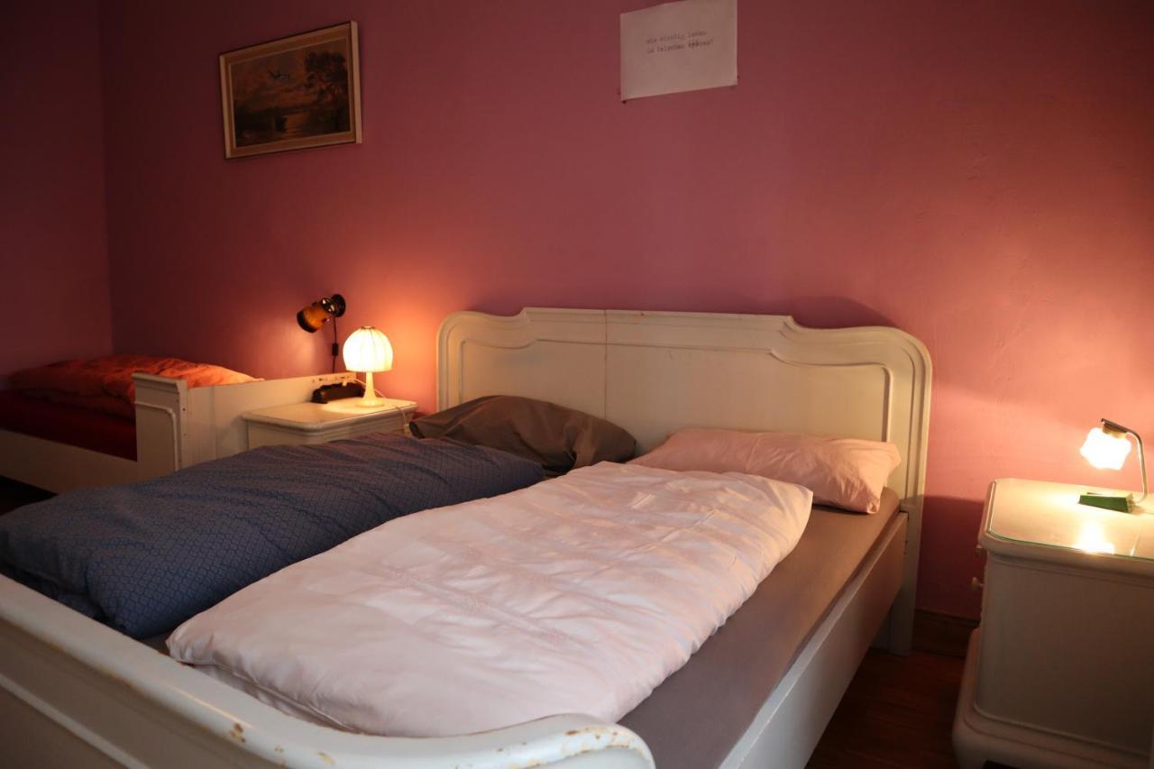 Schicksaal* Hostel ลูเบค ภายนอก รูปภาพ