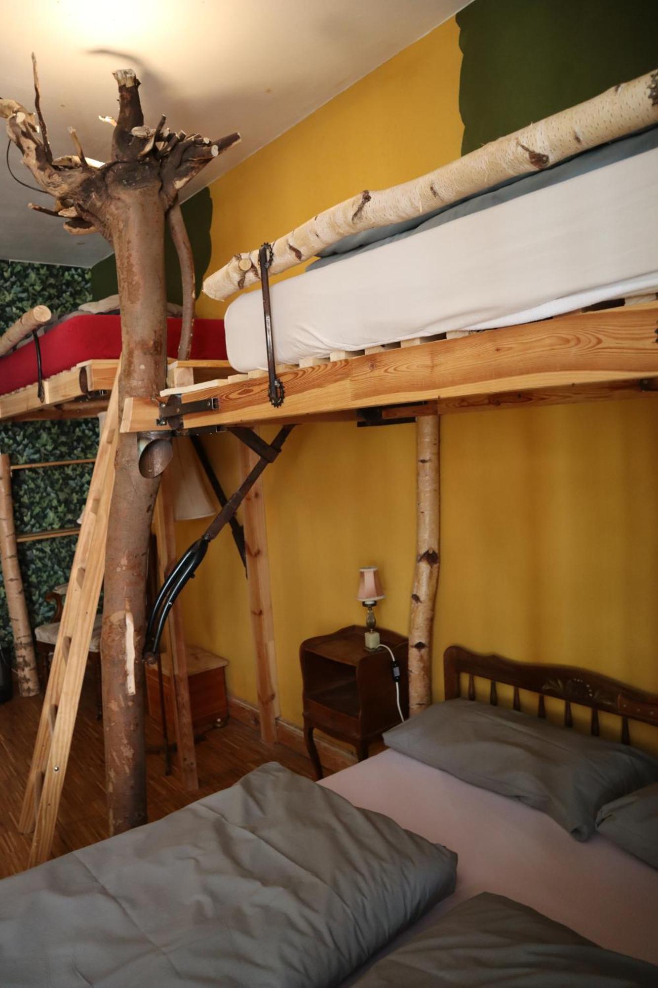 Schicksaal* Hostel ลูเบค ภายนอก รูปภาพ